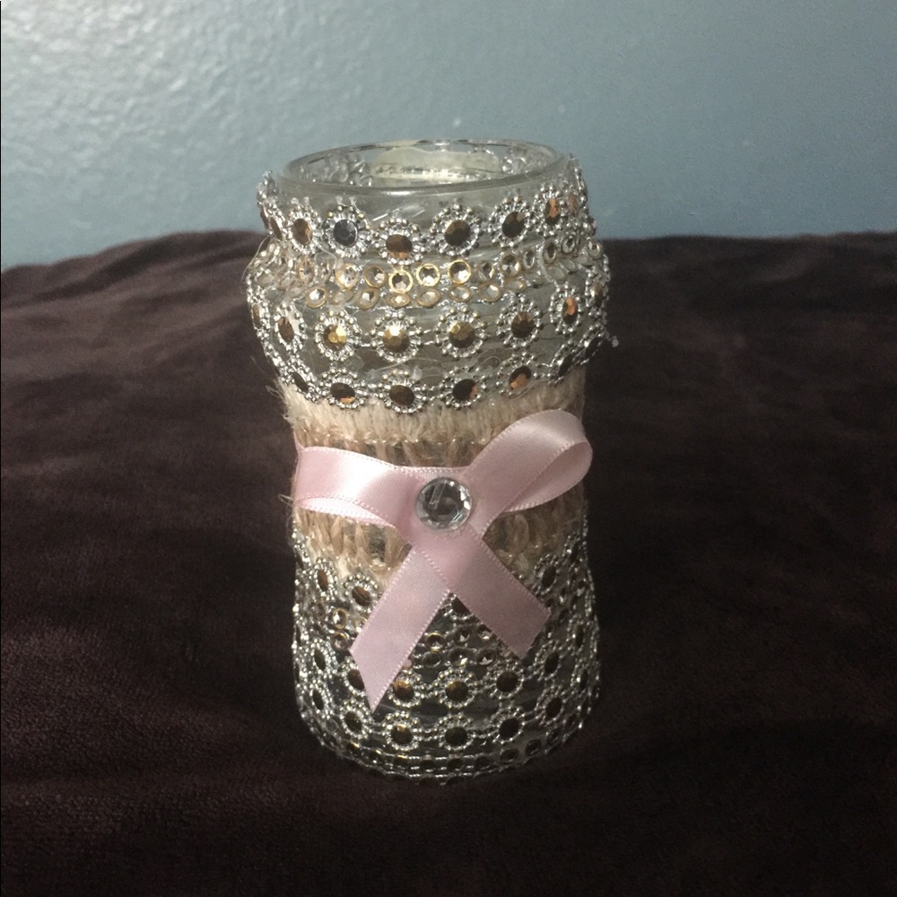 Florero o horganisador de brochas para makillaje